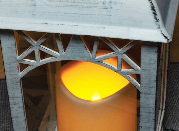Vit LED-lykta - dekorativ lykta