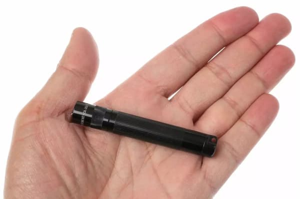 MAGLITE SOLITAIRE LED 47 lm black