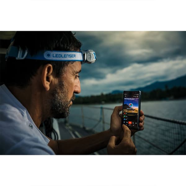 Led Lenser Forlygte Mh11 Recargable Sort 1000 Lumens