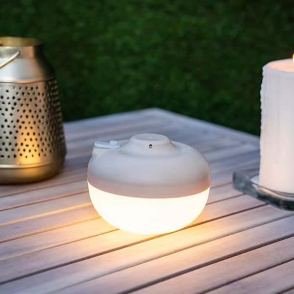 Uppladdningsbar lampa - NEWGARDEN - Körsbärslampa - Fjärrkontroll - Inbyggd LED - Varm vit