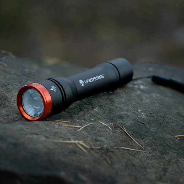 Lifesystems Ladattava/aaa-akku Intensity 545 Led Ajovalo Hopeinen 545 Lumens