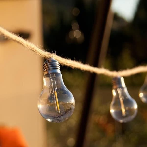 Udendørs lysgirlande - LUMISKY - FANTASY CORD - 7,70 m - 10 transparente glødelamper - varm hvid LED