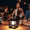 Pikkukuva 6 / 7: OBOSOE aurinkoenergialla toimiva retkeilylyhty ulkona, himmennettävä LED-lamppu, USB-lataus, vedenpitävä riippulyhty