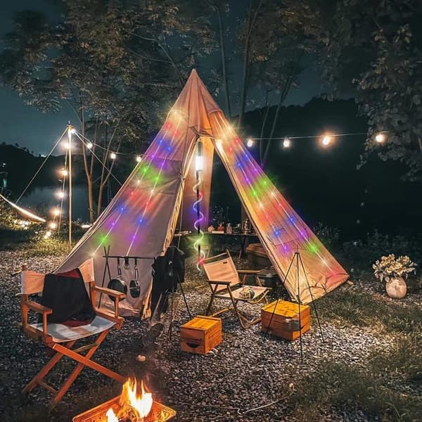 OBOSOE Campinglampe Lanterne / Teltlampe - Lampe til campingpladsen - 4-i-1 RGB Udendørs Lampe med 9 LED-lystilstande, Genopladelig Campinglampe