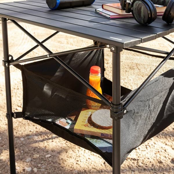 Sammenleggbart campingbord med oppbevaringskurv og bag