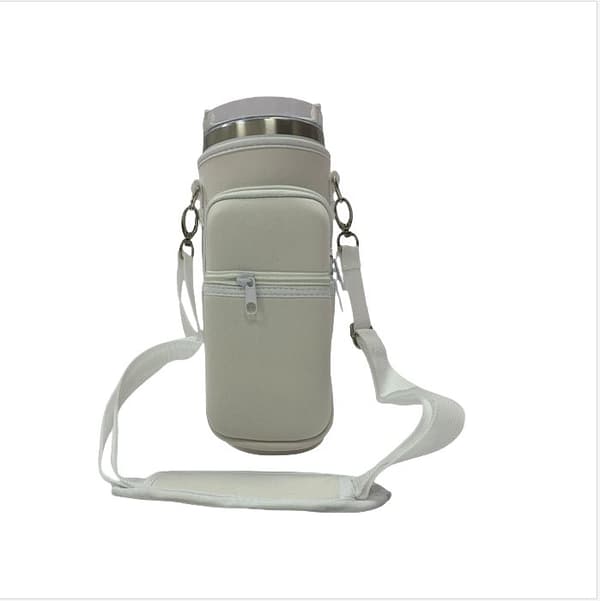 INF 40oz Eristetty Mukiteline Taskulla Ja Metallilukolla
