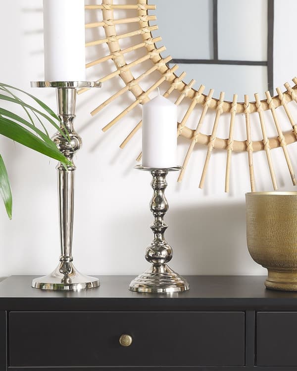 Kynttilänjalka hopea alumiini 24 cm korkea elegantti glamour moderni tyyli