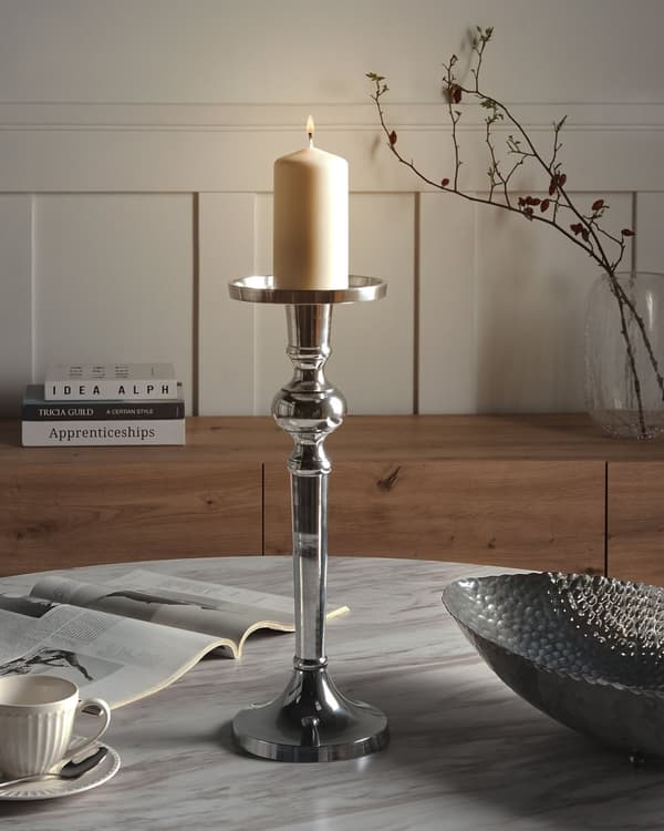 Ljusstake Silver Metall 40 cm Modernt dekorativt tillbehör Elegant Vardagsrum Accent