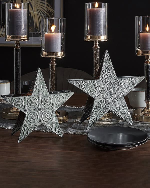 Set med 2 ljusstakar Silver Metall Stjärnor Julsäsongen Ornament Figurer