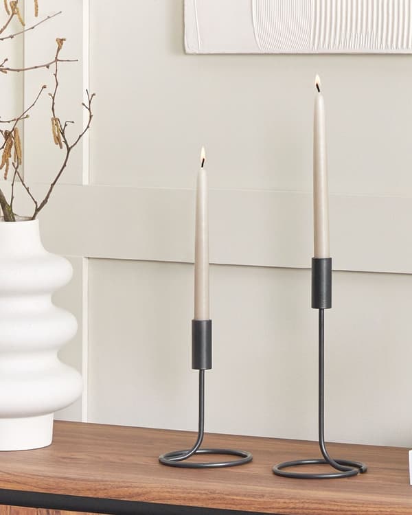 Set med 2 Ljusstakar Svart Järn Rund Form Modern Minimalistisk Ljusstakar Dekoration
