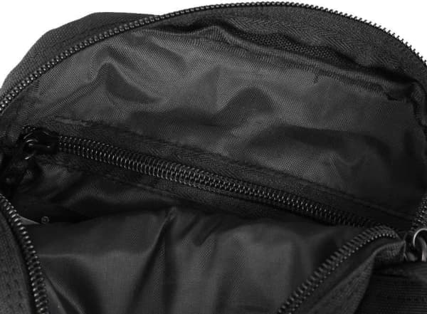 New Era New Era MLB New York Yankees Side Bag 11942030 svart One size