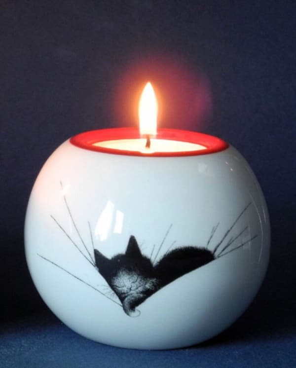 Tea light holder ceramic: Cat - Dubout 'Cat Nap'