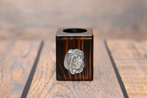 Shar Pei - träljusstake med en hund, en unik souvenir efter förlusten av en hund, hantverk av Art-Dog