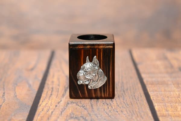 Boxer, Boxer I - puinen kynttilänjalka koiran kanssa, ainutlaatuinen matkamuisto koiran menetyksen jälkeen, Art-Dogin käsityö