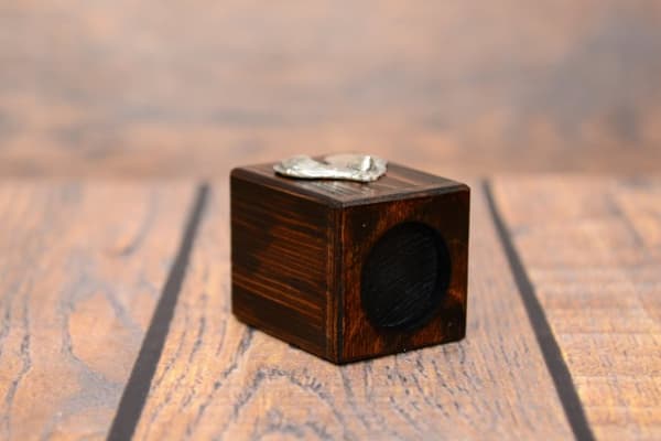 Kerry Blue Terrier, Irish Blue Terrier - träljusstake med en hund, en unik souvenir efter förlusten av en hund, hantverk av Art-Dog