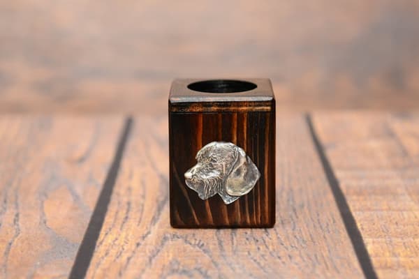 Gravhund III - træ lysestage med en hund, en unik souvenir efter tabet af en hund, håndværk af Art-Dog