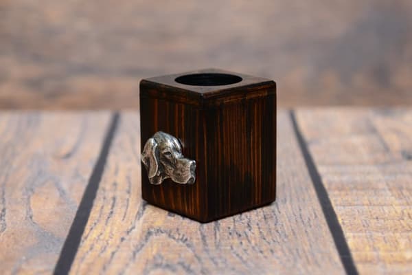 Pointer - træ lysestage med en hund, en unik souvenir efter tabet af en hund, håndværk af Art-Dog
