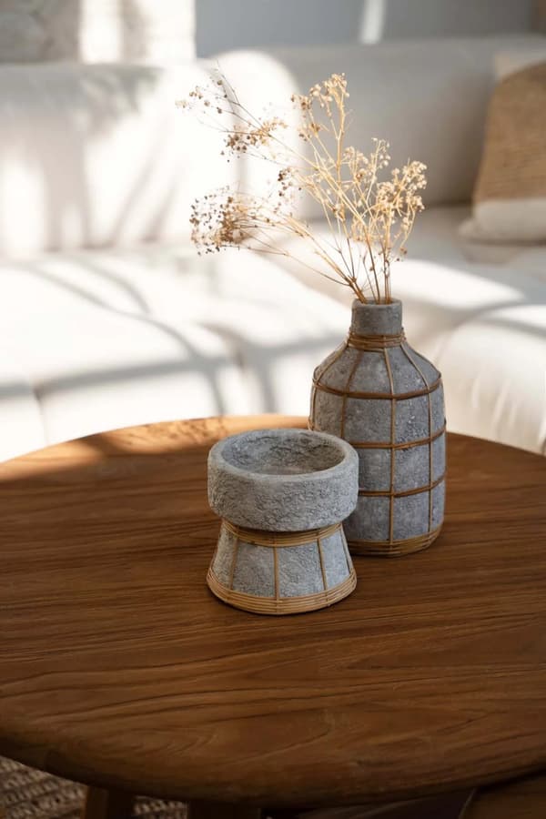 Serene-kynttilänjalka - Betoni Luonnollinen - S