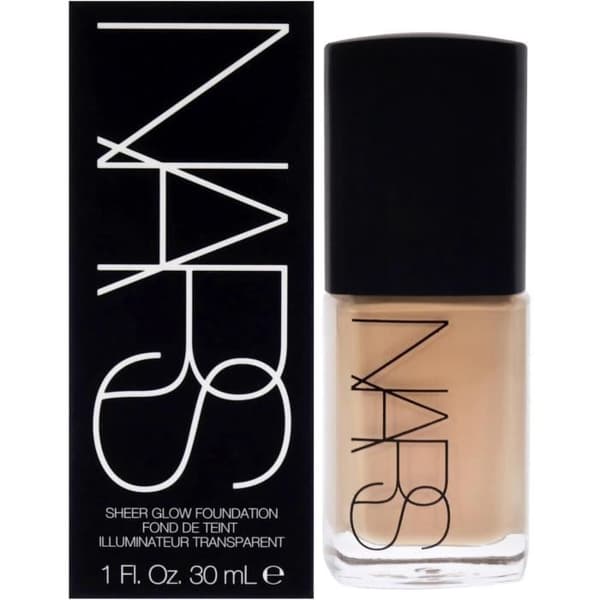 NARS Sheer Glow Foundation - M2.5 Sahel för kvinnor 1 oz foundation