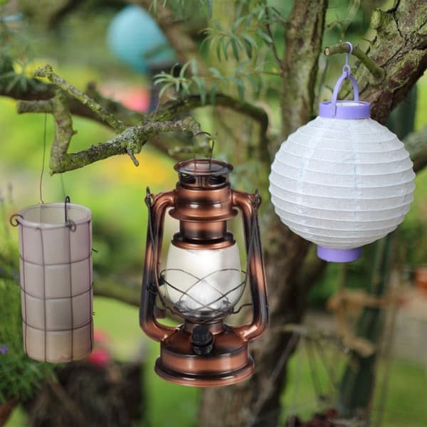 Relaxdays LED stormlykta, retro-lampa som fönsterddekoration eller trädgårdslampa, batteridriven, kopparfärgad