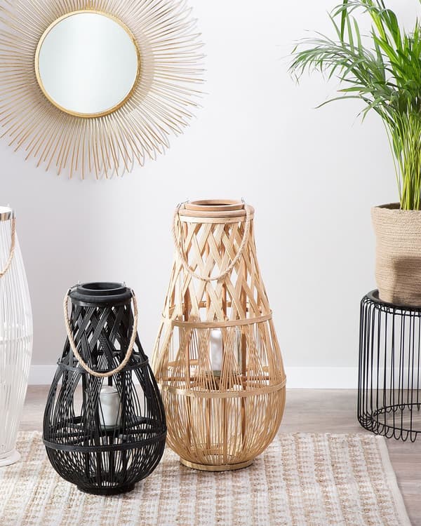Lyhty luonnonväri bambu ⌀ 39 x 77 cm lasikupilla ovaali kahvalla sisälle ulos rustiikkinen tyyli