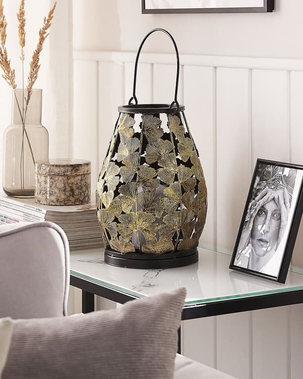 Guldmetal 25 cm ginkgo blad lanterne med en lysestage af glas