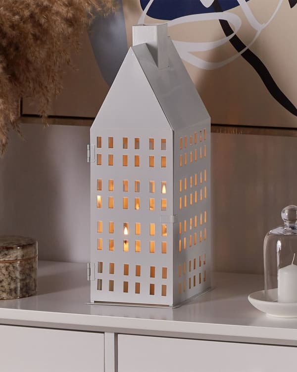 Lyhty valkoinen metallia 40 cm talo ikkunat minimalistinen klassinen sisustus