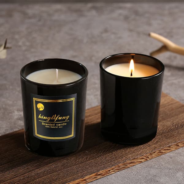 INF Lyxigt doftljus - Amber & Moss