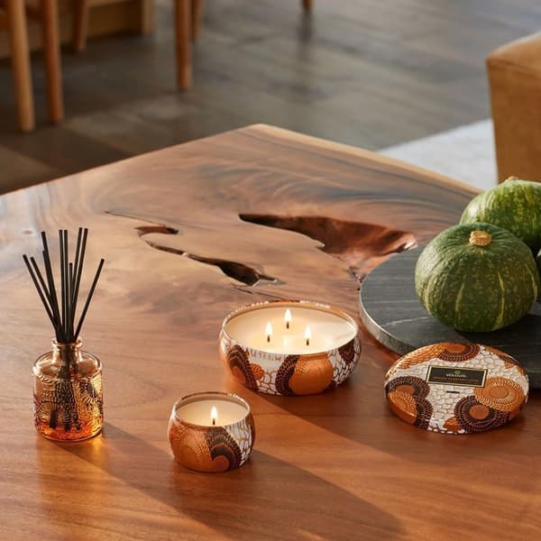 Voluspa 3-Wick Decorative Tin Candle Spiced Pumpkin Latte 340g