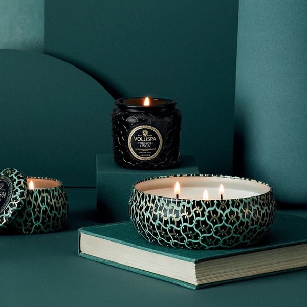 Voluspa 3-Wick Candle Decorative Tin French Linen 340g