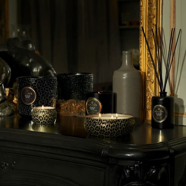 Voluspa Decorative Tin Candle Suede Noir 113g