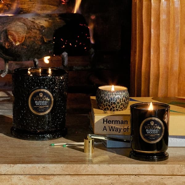 Voluspa Decorative Tin Candle Burning Woods 113g
