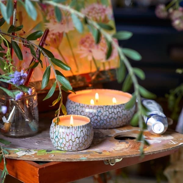 Voluspa 3-Wick Candle Decorative Tin Wildflowers 340g