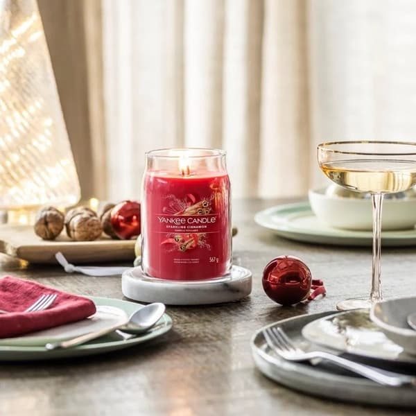 Yankee Candle Signature Large Jar Sparkling Cinnamon 567g