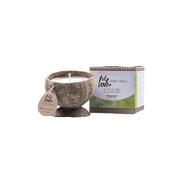 We Love The Planet - Candle In A Real Coconut - Darjeeling Delight