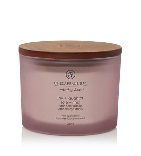 Chesapeake Bay Joy + Laughter Scented Candle with 3 Wicks 312g