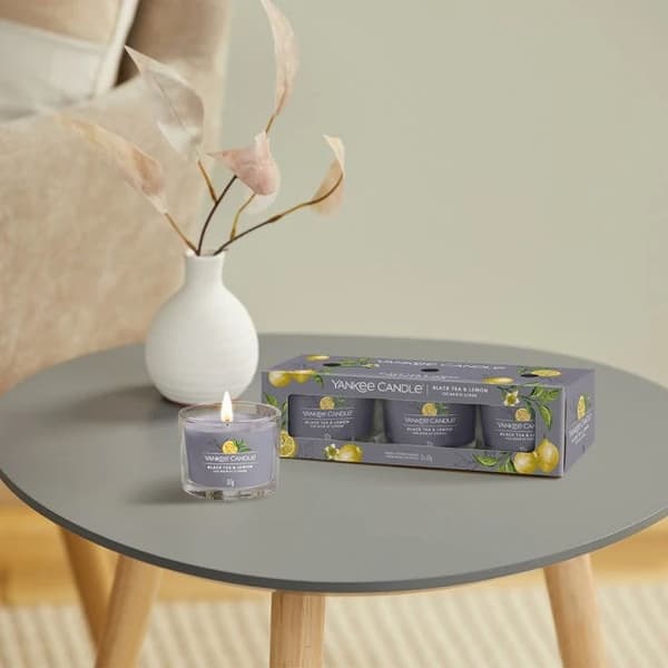 Yankee Candle® Filled Votive Black Tea & Lemon 3x37 g