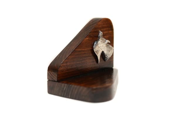 Scottish Terrier, Aberdeen Terrier - träljusstake med hund, värmeljusställ, hundminnesmärke av Art-Dog
