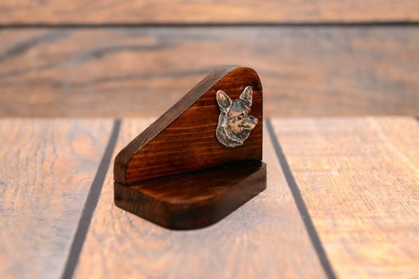 Cardigan Welsh Corgi - puinen kynttilänjalka koiralla, kynttilänjalka, Art-Dogin koiramuistomerkki