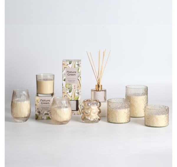 Doftljus i glas NATURE GREEN H7,5cm, French Pear & Freesia