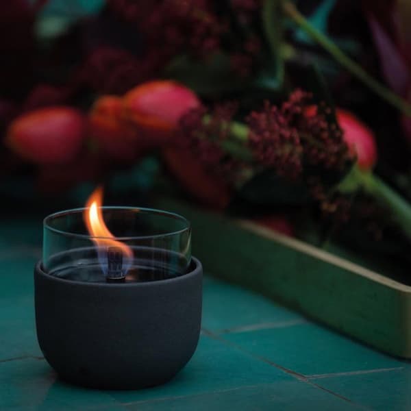 Laddningsbar bordslykta Lila 8 Reactive Glaze Black TenderFuel