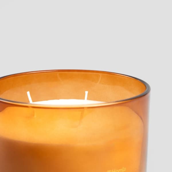 Doftljus | GLÖ | Gyllene bärnsten | 870g | 740121
