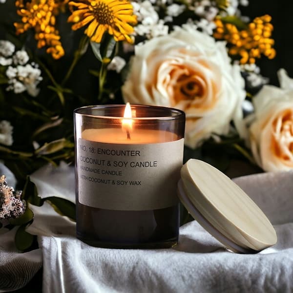 Käsintehty soija-kookoskynttilä, ranskalainen junior ja aromaattinen laventeli
