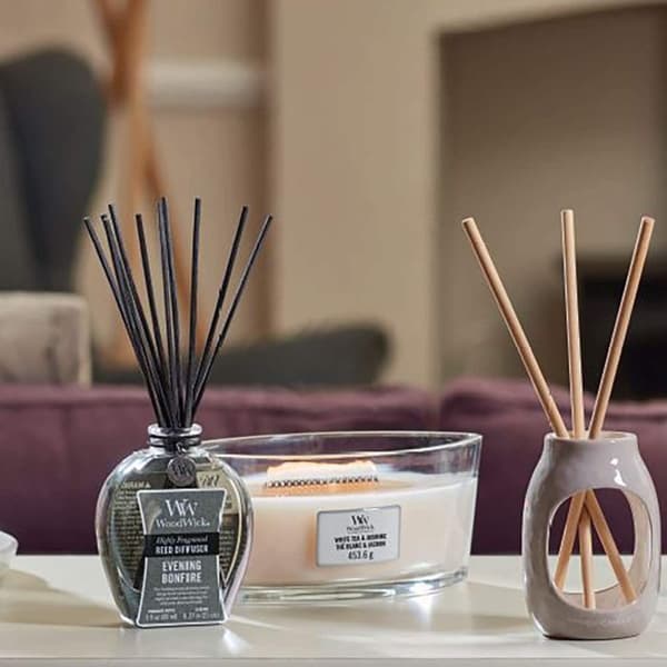 Doftljus - WoodWick - Ellipse - Doft av Island Coconut - Sojavax - 50 timmars brinntid