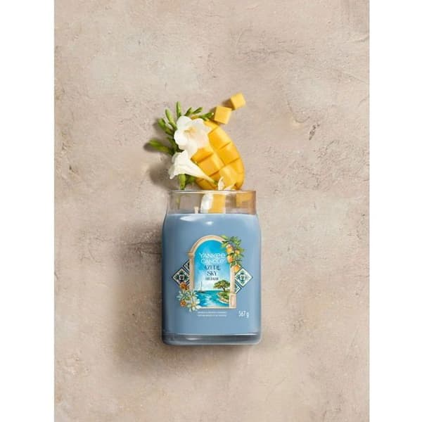 YANKEE CANDLE Azure Sky 567 g