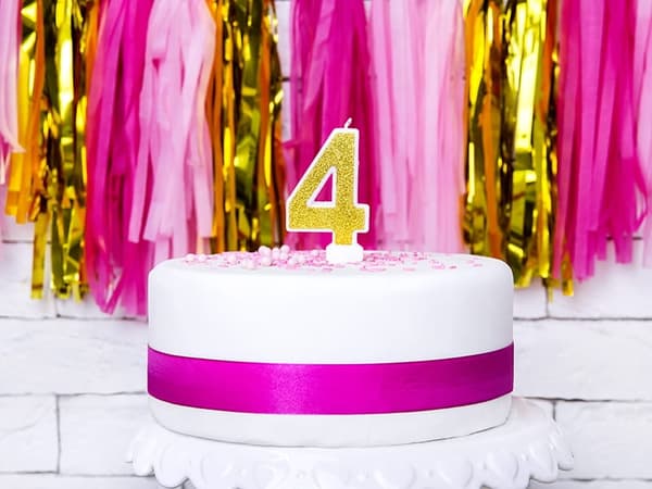 Lys nummer "4" Guldglimmer