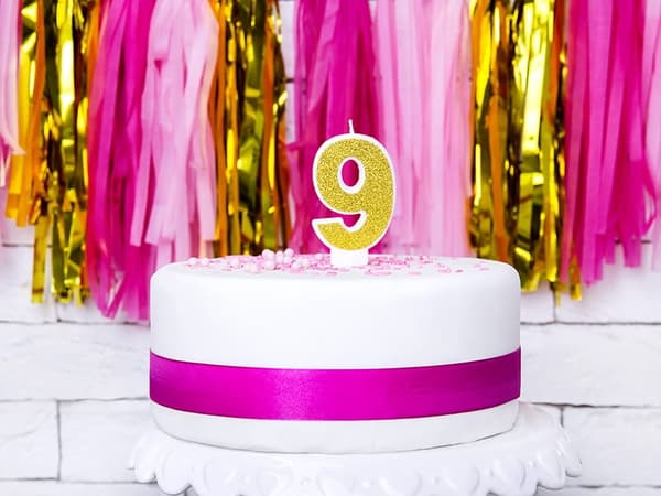 Ljus nummer "9" Guldglitter