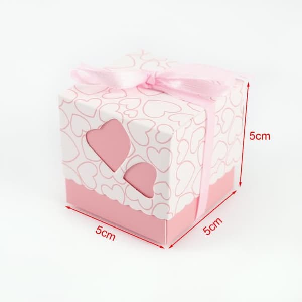 100st godisask med lock ljusrosa band hjärtan Favor Bonbonniere bröllop dop baby girl Material: kartong papper...