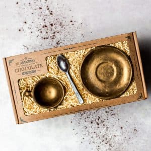 Kaffe eller te kopp, fat & tesked choklad presentförpackning