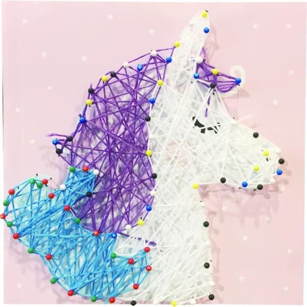 Trådskiva - MEGACREA DIY - Enhörning - 21 x 21 cm - Flerfärgad - Väggdekoration